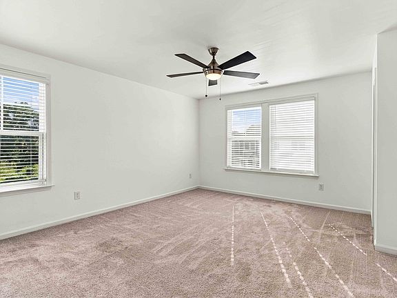 4th image of 153 Valley Creek Dr