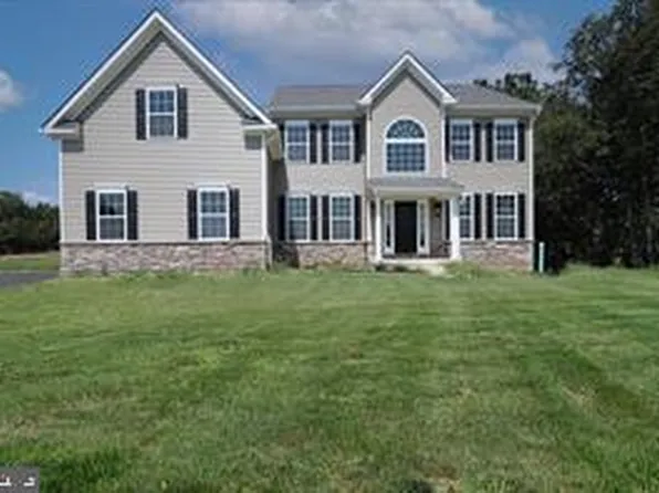 24 Katie Dr, Pedricktown, NJ 08067