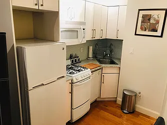 Rented by Roberto Guilbet, LREB