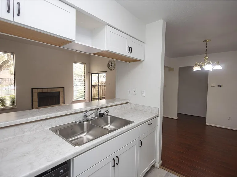 8100 Cambridge St #89 — Photo 12
