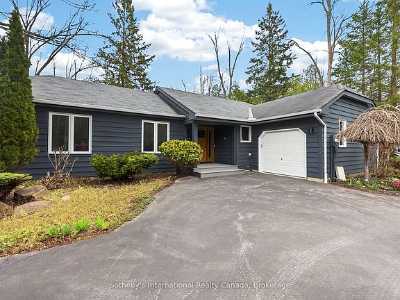 3rd image of 111 Patricia Dr