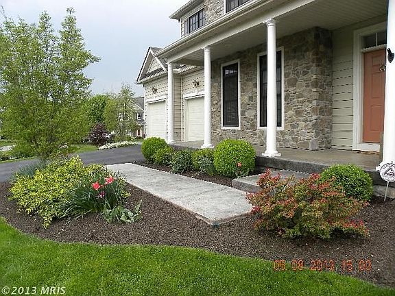 3rd image of 13060 Hawkins Cir #4