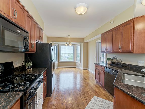 4th image of 6675 S Cass Ave Unit 5A