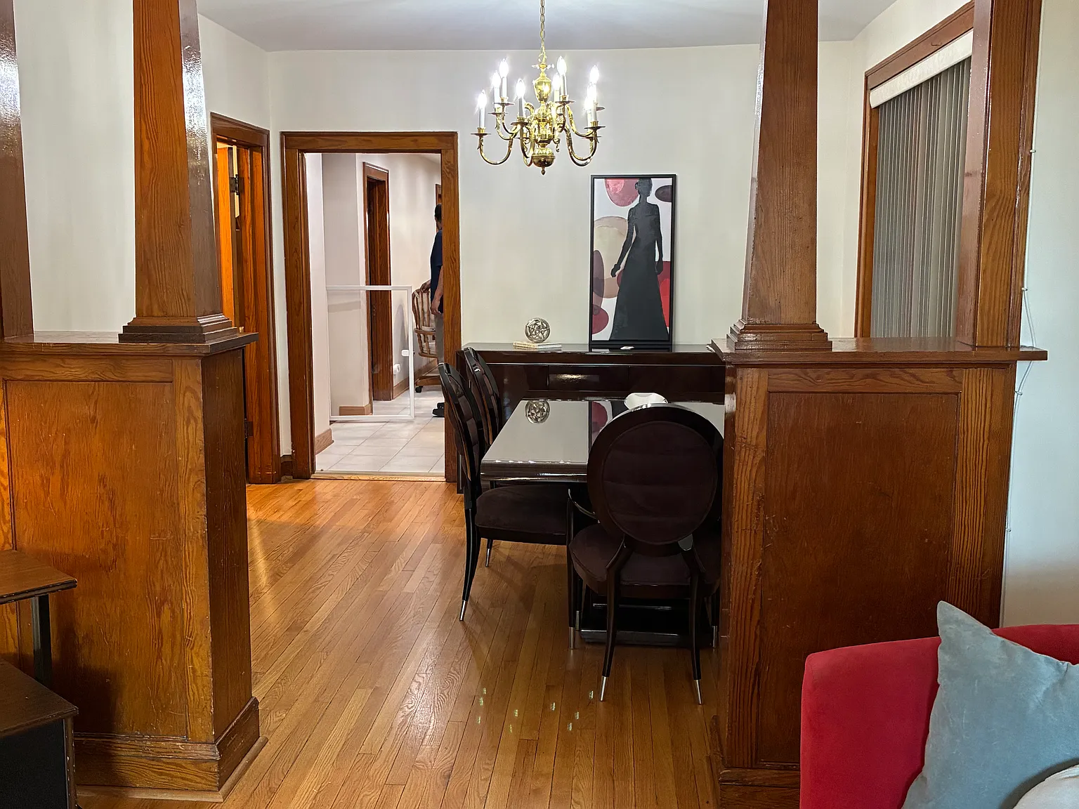 2 bed, 900 sqft, $2,400 — Photo 3