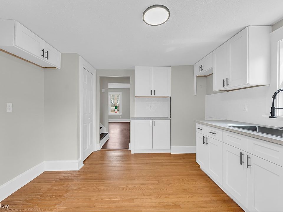 1244 W 69th St, Cleveland, OH 44102 | Zillow