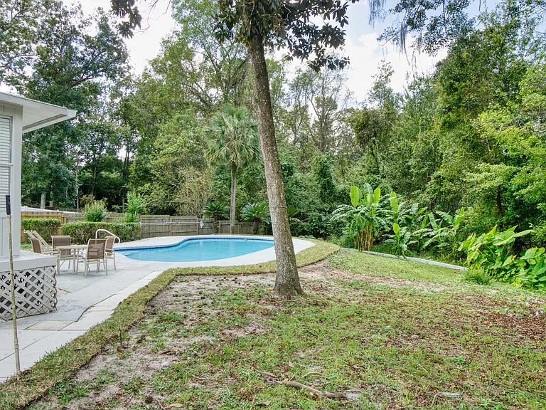 Wilderness Ln W — Photo 18