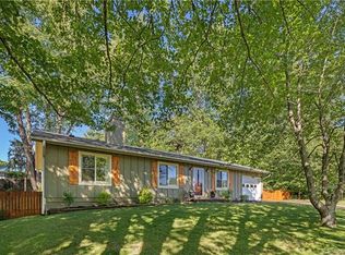 8 Fieldstone Ct, Arden, NC 28704