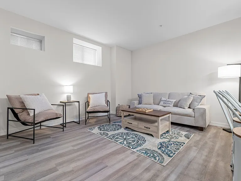 Altamont Apartments Limited-Time Special! First Month FREE with Approved Application! — Photo 30
