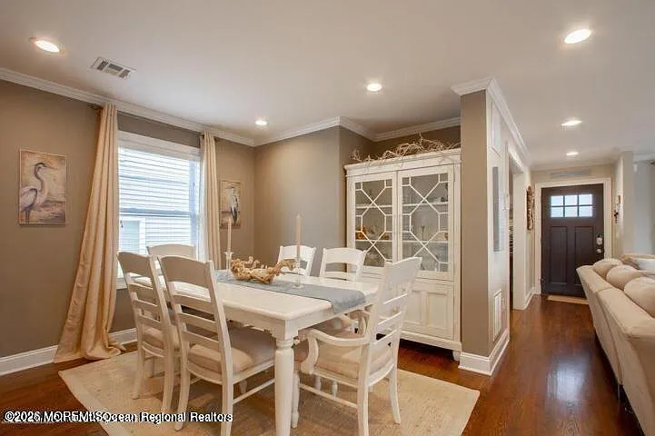 3 bed, 1616 sqft, $30,000 — Photo 4