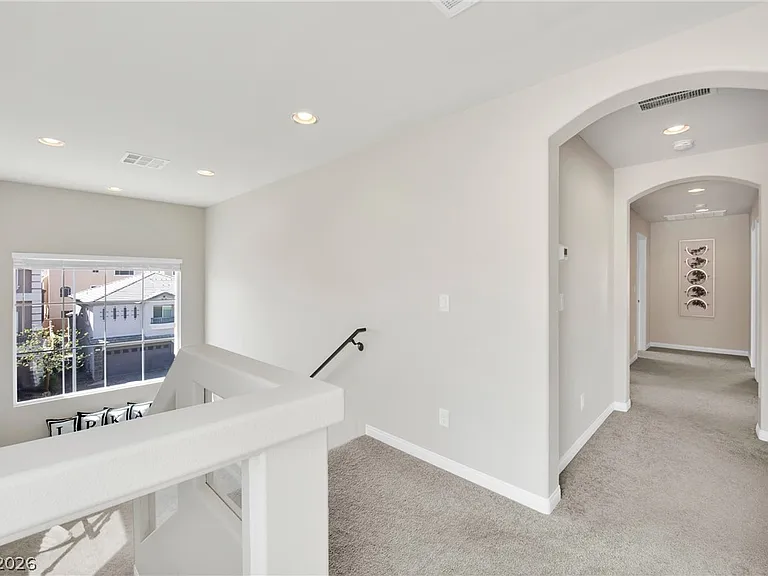 9770 Hawk Crest St — Photo 28