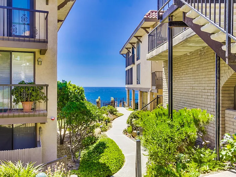 190 Del Mar Shores Ter #65 — Photo 21