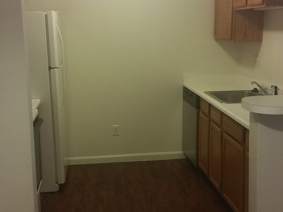 College Park Condominiums 2820 17th Ave Greeley CO Zillow