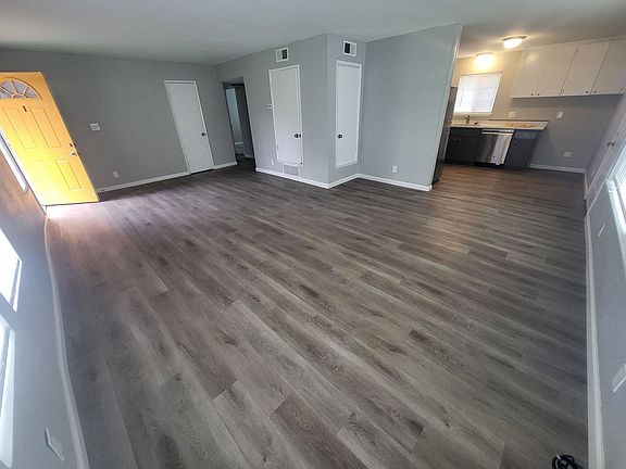 2nd image of 3715 Blackwood Rd #1