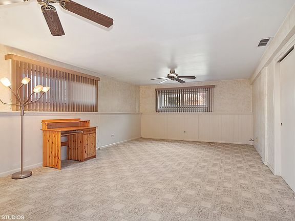5th image of 204 Long Ave