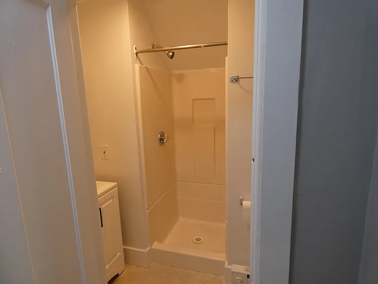 94 Maple St #3 — Photo 6