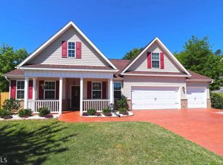 211 Christopher Ln Cir, Perry, GA 31069