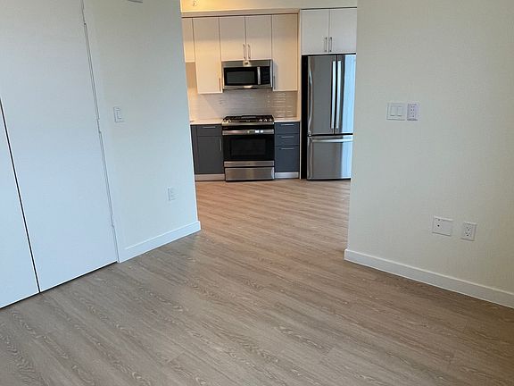 2nd image of 2520 NE 191st St #S3
