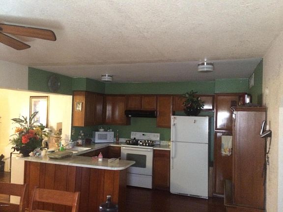 4th image of 4728 W Holly St