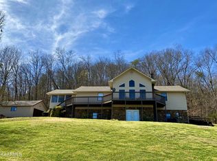 1371 Lakemoore Dr, Jefferson City, TN 37760