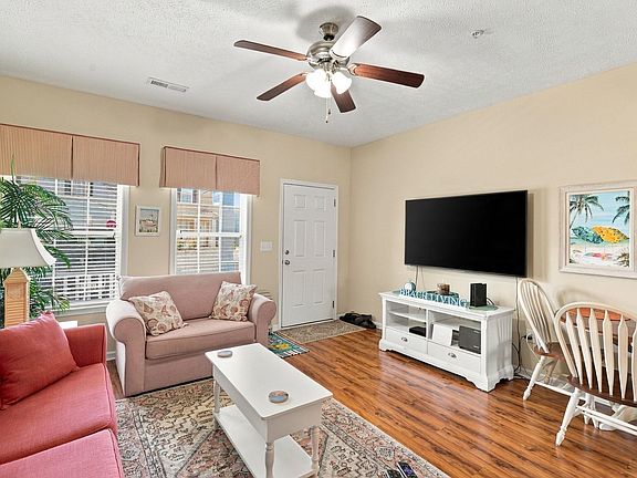 2nd image of 346 Sailors Ct. #203
