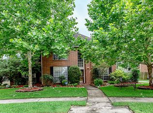 2103 Limrick Dr, Pearland, TX 77581
