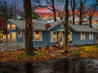 713 S Elm Springs Rd, Springdale, AR 72762