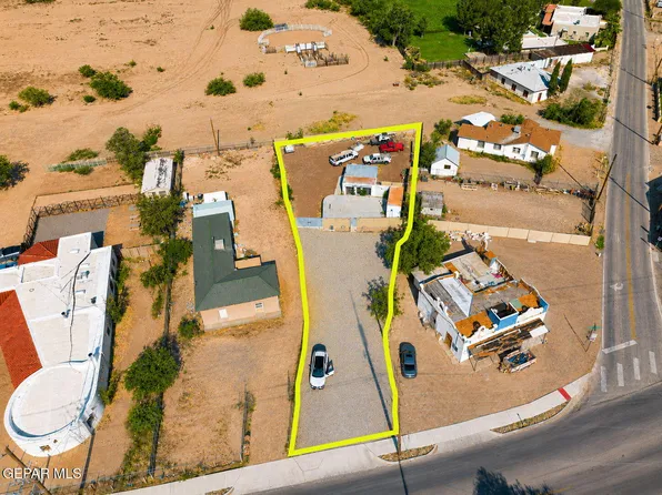 10197 Socorro Rd, Socorro, TX 79927
