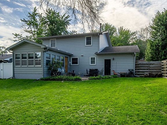 5th image of 2941 Jupiter Avenue