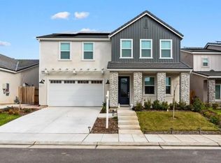 153 Boulder Dr S, Madera, CA 93636