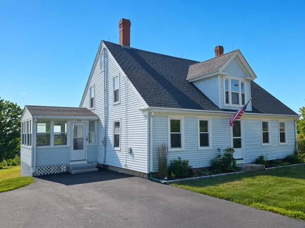 759 Goodwin Road, Eliot, ME 03903