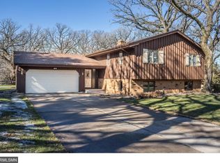 2625 Seans Way, North Saint Paul, MN 55109