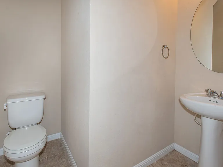 8113 Rosano St — Photo 14