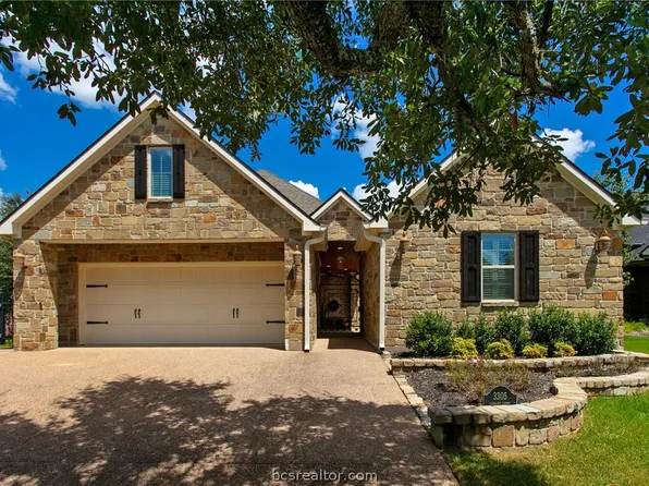 3305 Durant Ct, Bryan, TX 77802