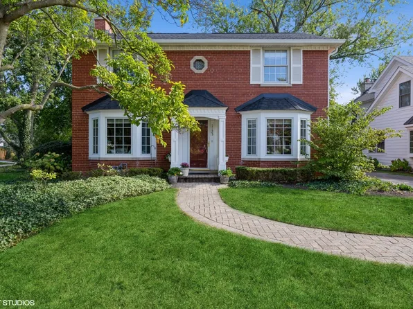 1125 Lincoln St, Glenview, IL 60025
