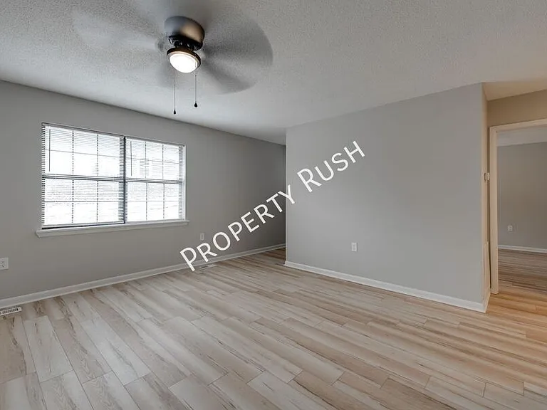 340 Alpine Dr #A — Photo 7