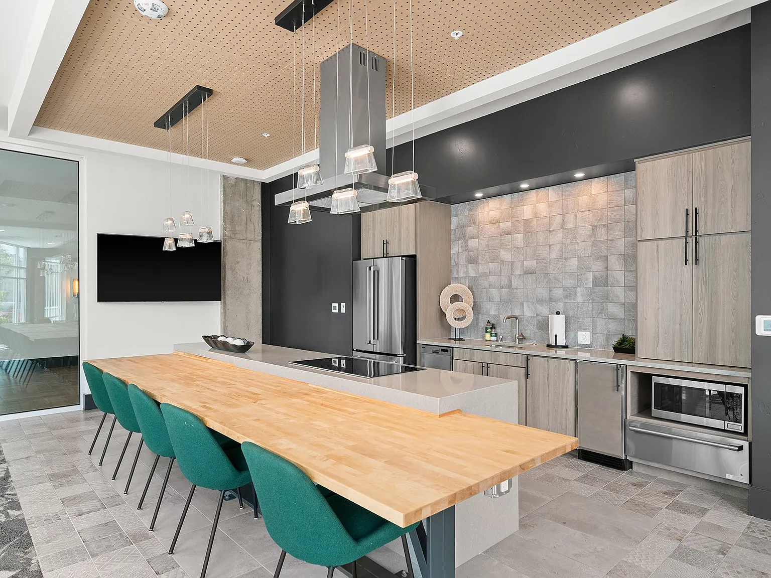 La Via Apartments — Photo 4