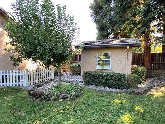 2030 Hardwick Way — Photo 22