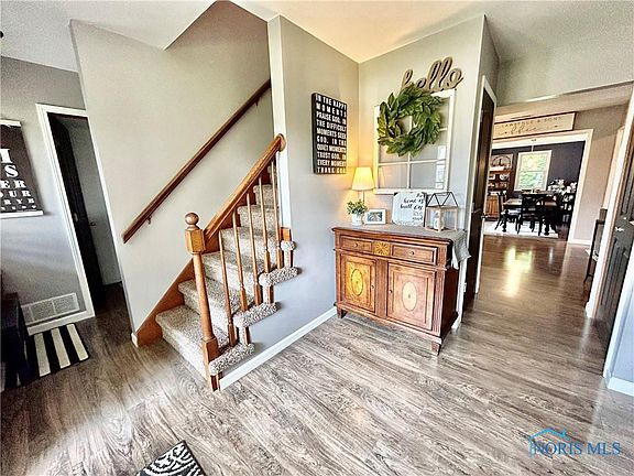 5th image of 105 Dorhn Dr