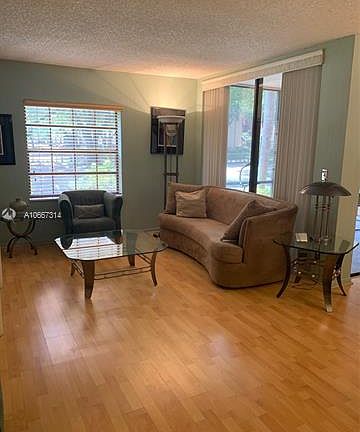 4th image of 10791 NW 14th St APT 301
