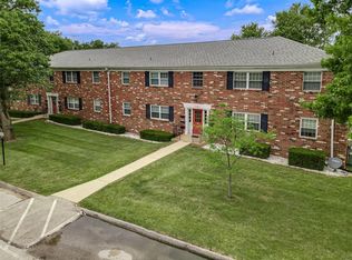 3129 Roger Williams Dr APT F, Bridgeton, MO