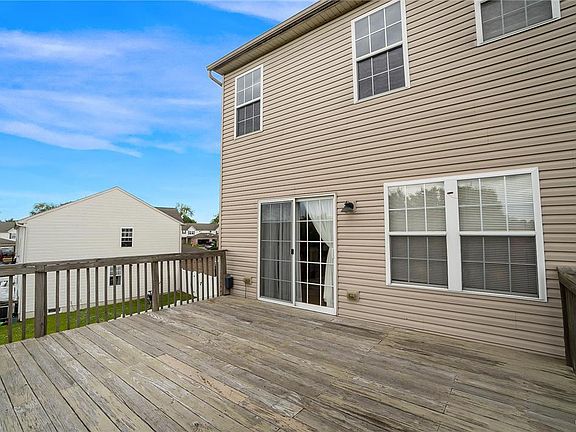 5th image of 2535 Gillian Ln