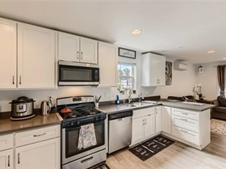 4333 S M St — Photo 5