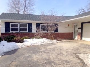 17510 Oakwood Dr, Hazel Crest, IL