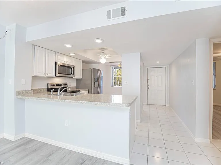 290 Naples Cove Dr #2204 — Photo 14