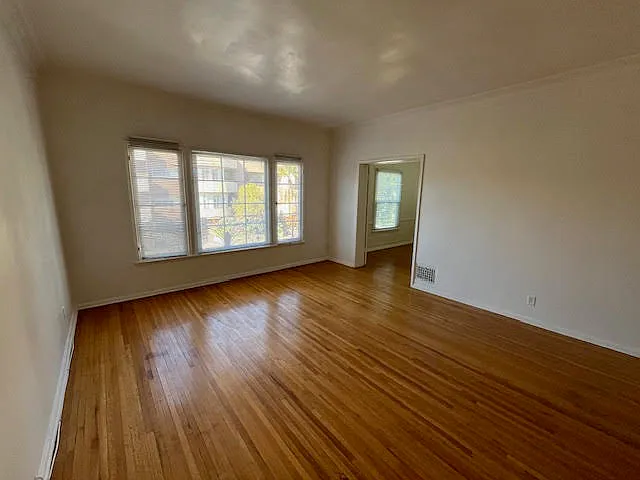 434 S Detroit St #2 — Photo 8