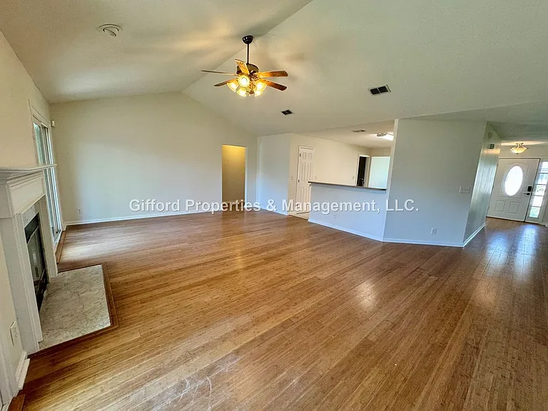 12288 Harbor Winds Dr N — Photo 4