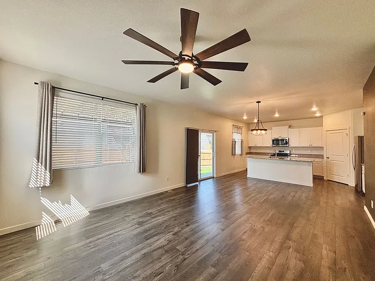 6395 Calla Lily St — Photo 9