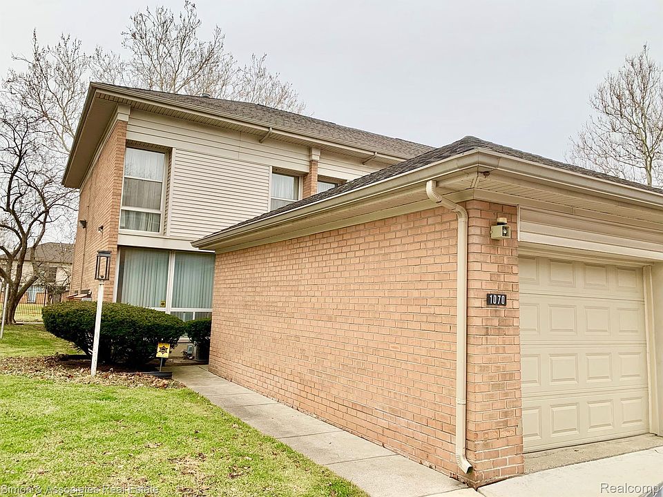 1st image of 1070 Stafford Pl