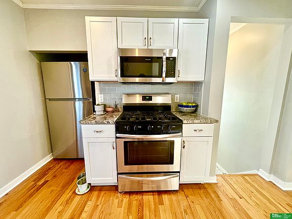 5th image of 5858 Gold St