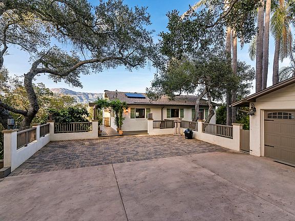 2nd image of 1150 Bel Air Dr